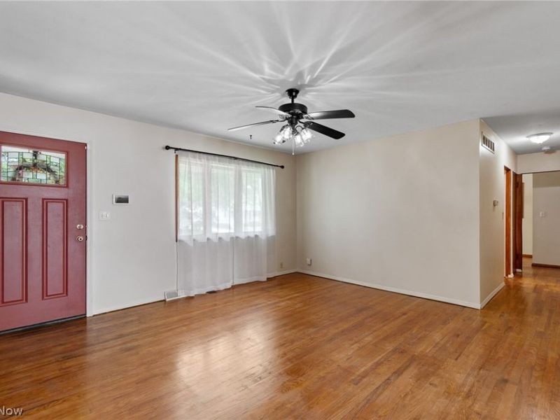 2956 Stockton Street , Akron, OH 44314 Photo 5