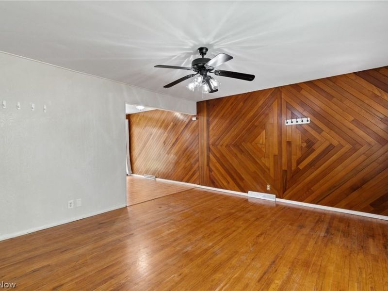 2956 Stockton Street , Akron, OH 44314 Photo 7