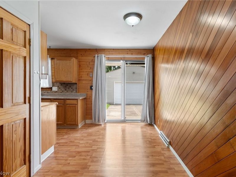 2956 Stockton Street , Akron, OH 44314 Photo 9