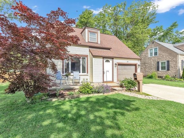 484 Walton Drive, Buffalo, NY 14225