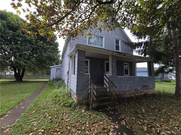 184 Bigelow Place , Depew, NY 14043