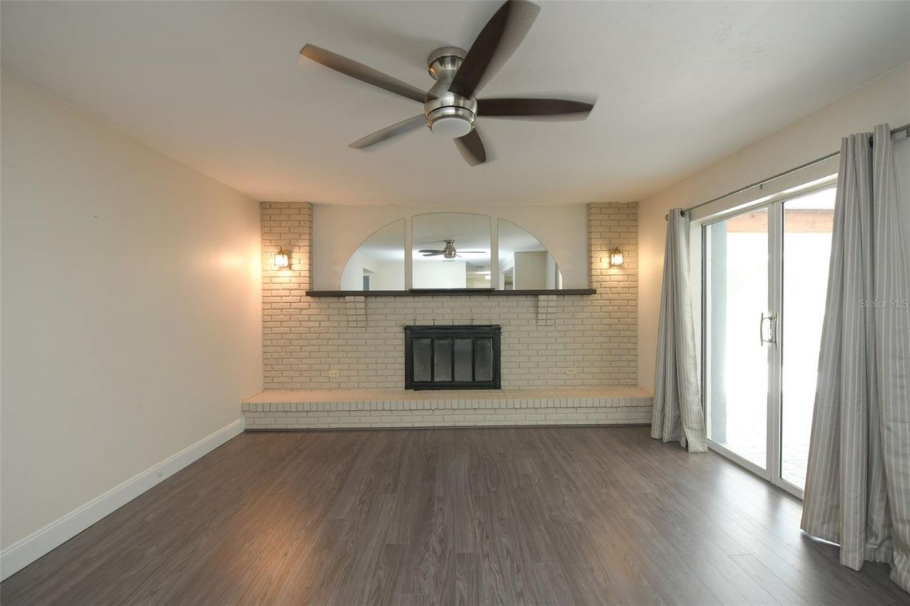 1625 Bay Hill Circle, Sarasota, FL 34232 Photo