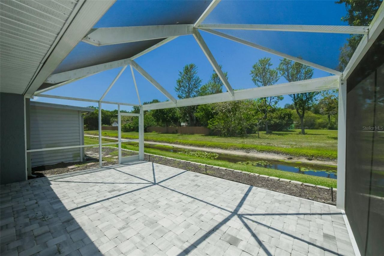 1625 Bay Hill Circle, Sarasota, FL 34232 Photo