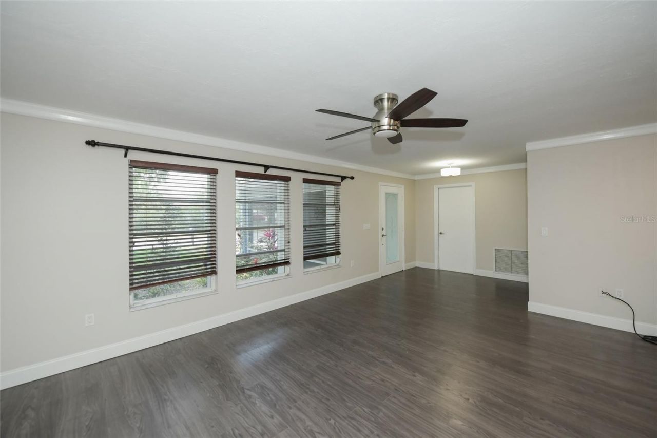 1625 Bay Hill Circle, Sarasota, FL 34232 Photo