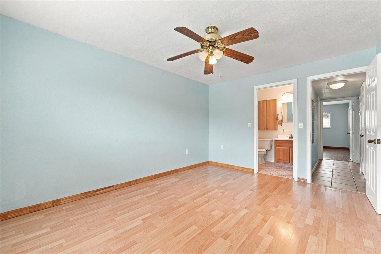1000 Lake Of The Woods Boulevard, Unit 105E, Fern Park, FL 32730 Photo
