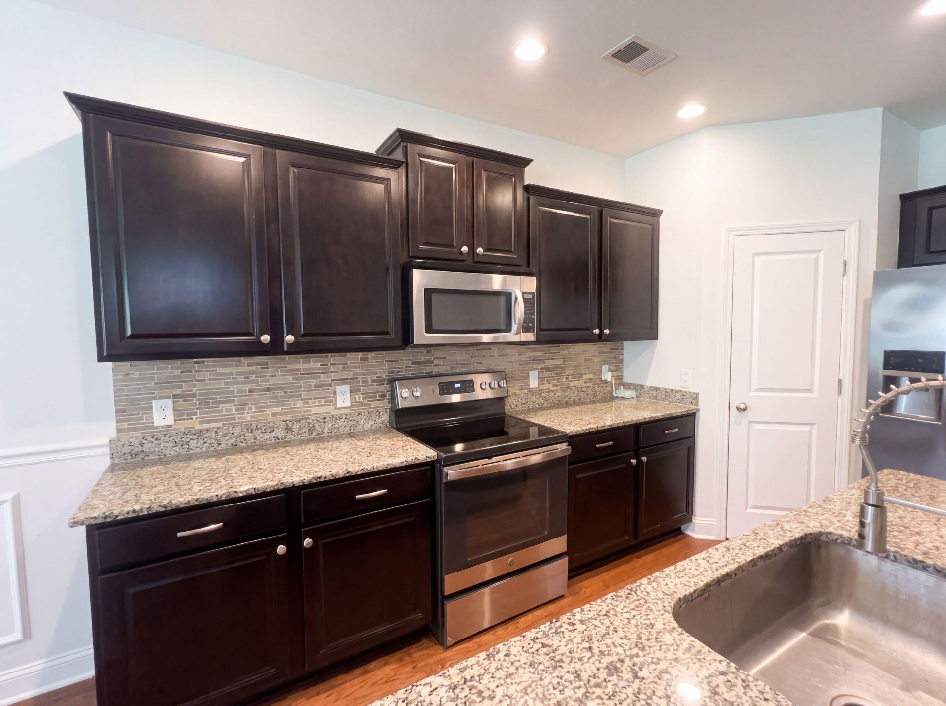 301 Decatur Drive Photo 10
