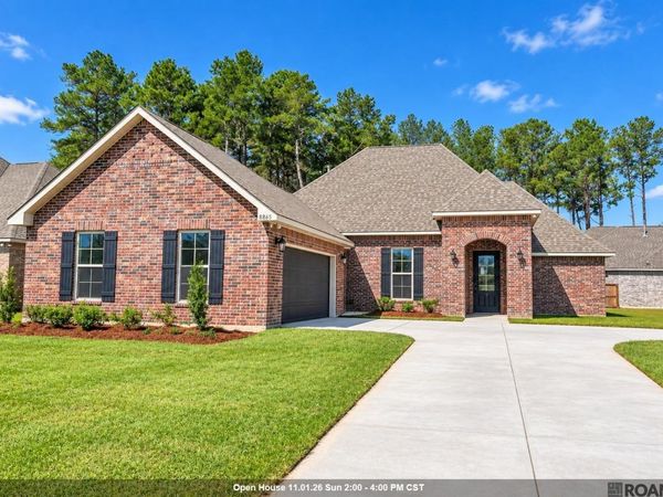 8865 Lyndanne Drive, Denham Springs, LA 70726