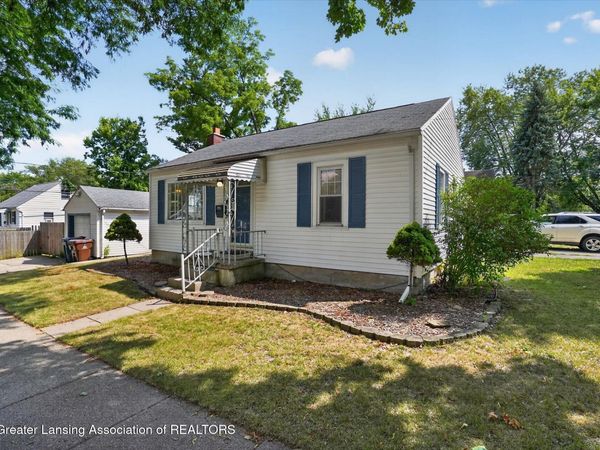 719 Poxson Avenue, Lansing, MI 48910