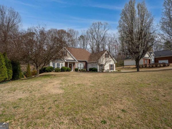 4838 Netherlands Place, Flowery Branch, GA 30542