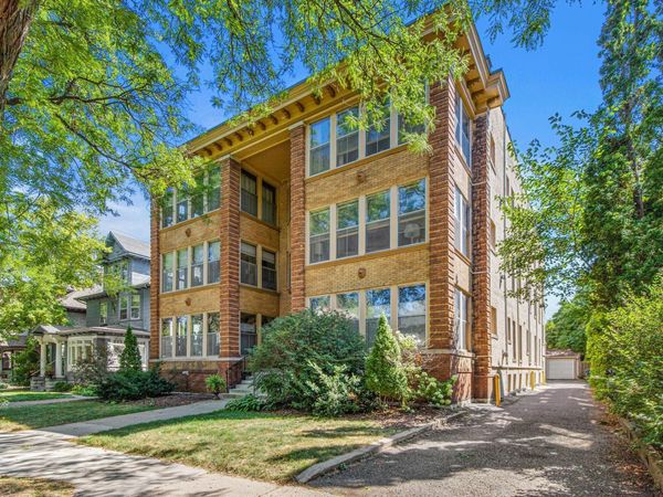 2621 Humboldt Avenue S, Unit 7, Minneapolis, MN 55408