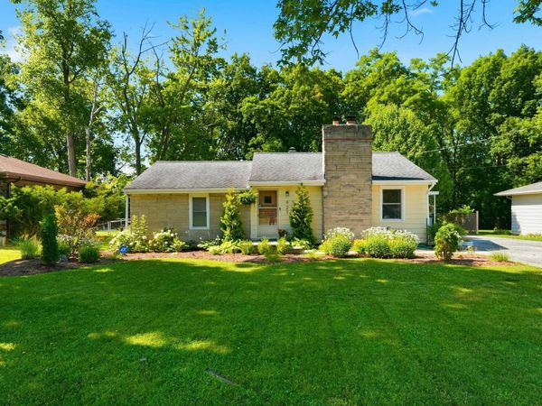 927 Louisedale Drive, Fort Wayne, IN 46808