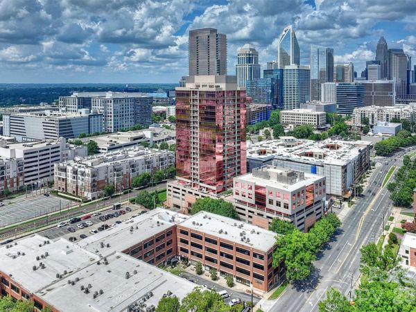 315 Arlington Avenue, Unit 504, Charlotte, NC 28203