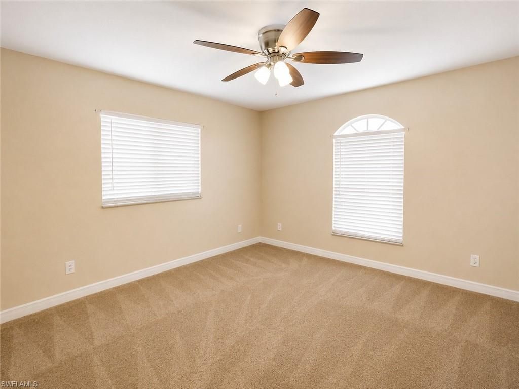 306 SE 8th Pl, Cape Coral, FL 33990 Photo