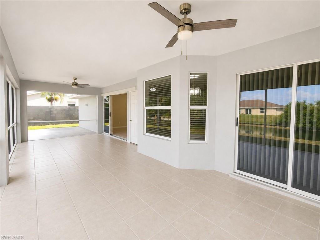 306 SE 8th Pl, Cape Coral, FL 33990 Photo