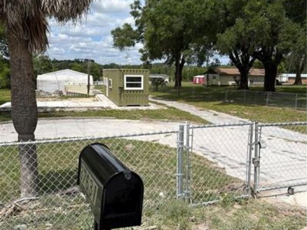37631 Kossik RD , ZEPHYRHILLS, FL 33541