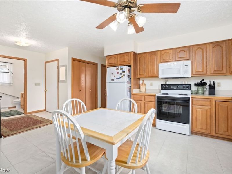 135 Northpark Drive, Wadsworth, OH 44281 Photo 21