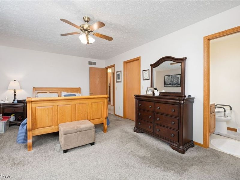 135 Northpark Drive, Wadsworth, OH 44281 Photo 25