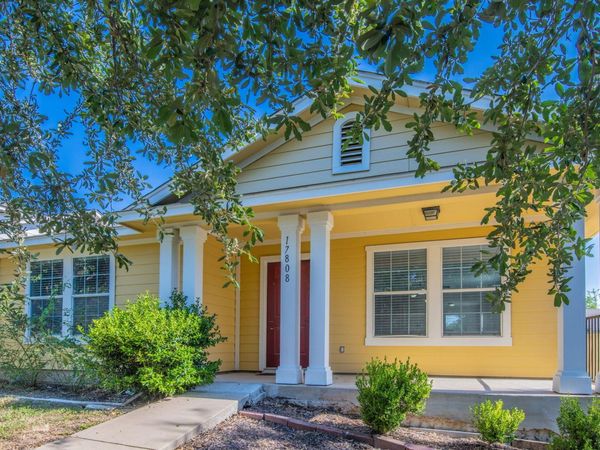 17808 Golden Valley DR , Manor, TX 78653