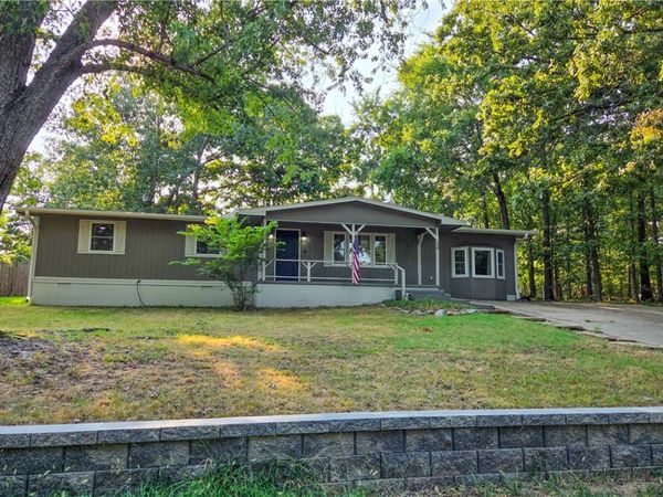 16 Amesbury Lane , Bella Vista, AR 72715