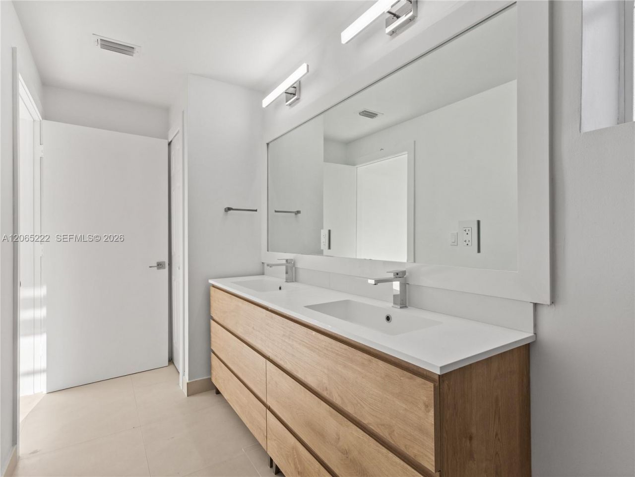 6420 NW 114th Ave, Unit 1308, Doral, FL 33178 Photo