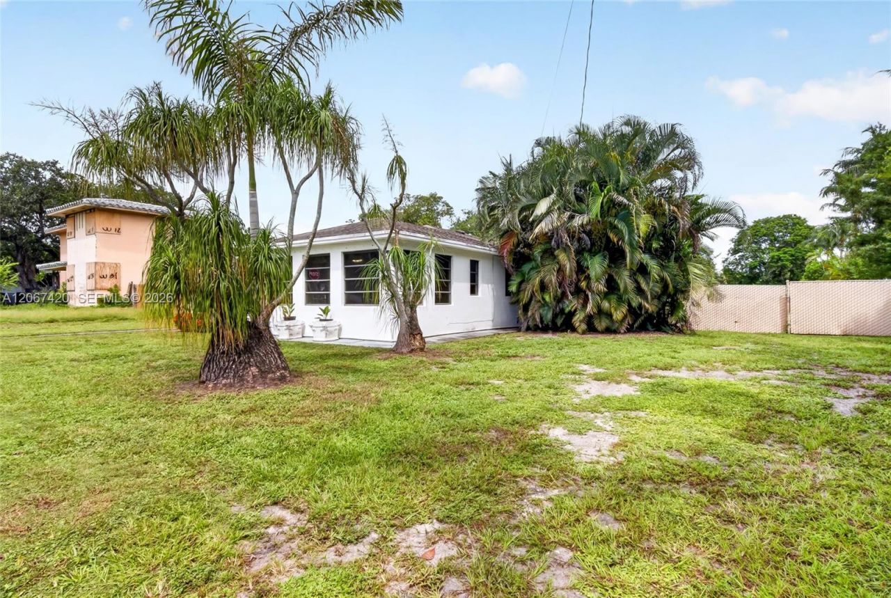 15130 S River Dr , Miami, FL 33169 Photo