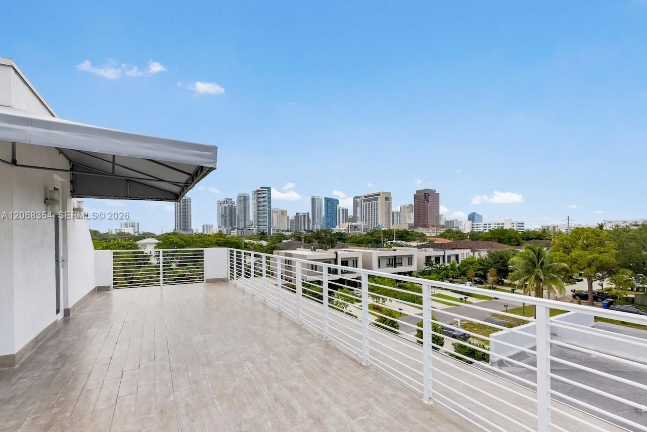 1000 SW 4th Ave , Fort Lauderdale, FL 33315 Photo