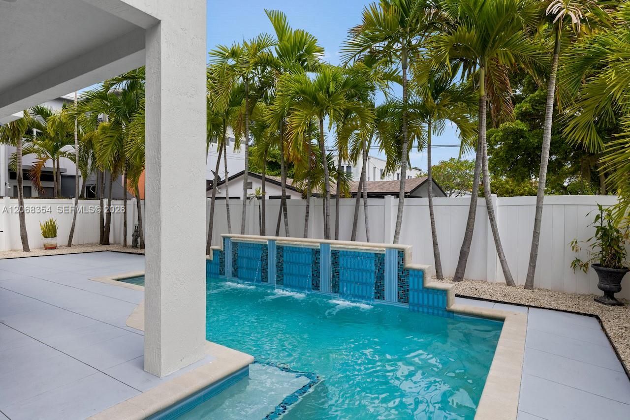 1000 SW 4th Ave , Fort Lauderdale, FL 33315 Photo