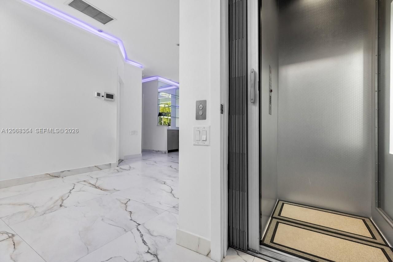 1000 SW 4th Ave , Fort Lauderdale, FL 33315 Photo