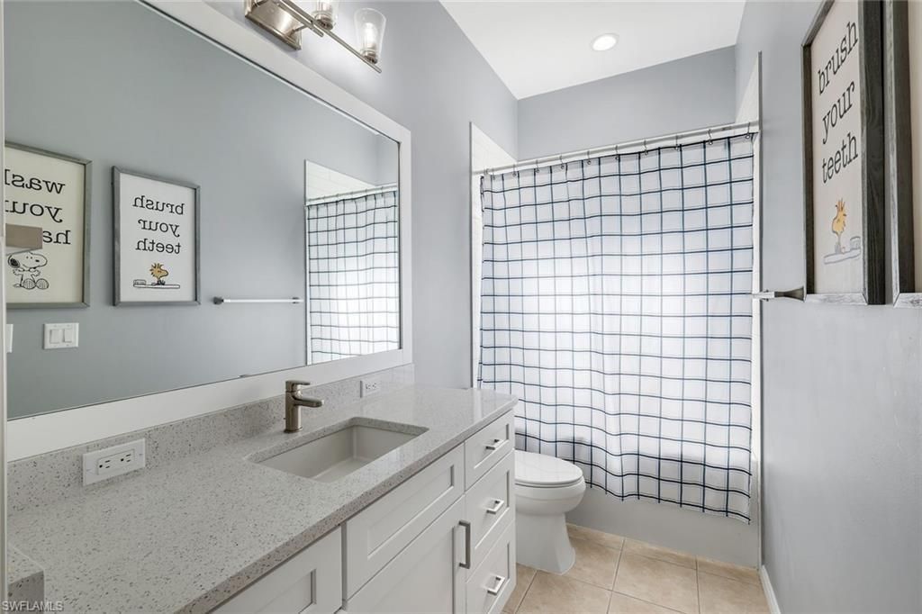 8748 S Lake Cir, Fort Myers, FL 33908 Photo