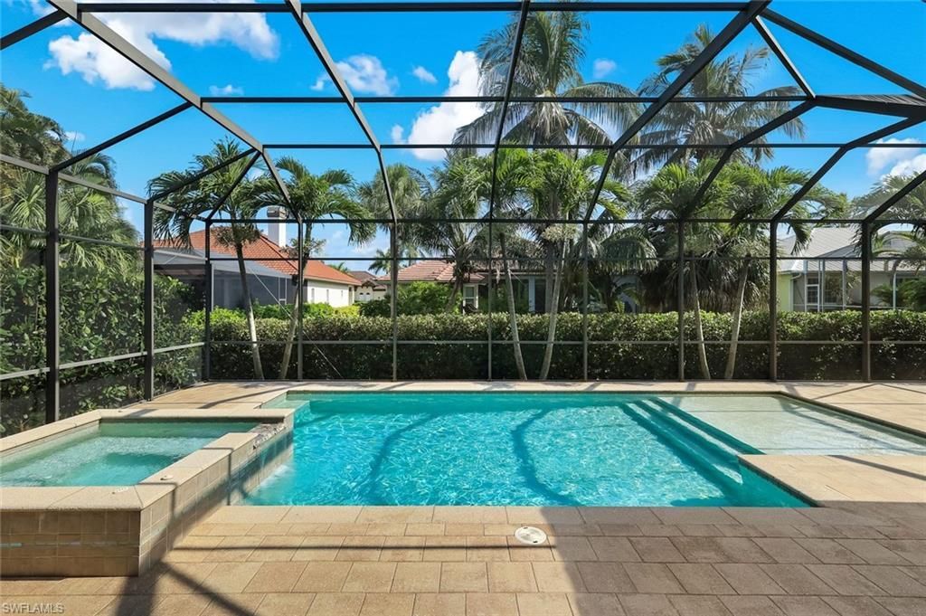 8748 S Lake Cir, Fort Myers, FL 33908 Photo