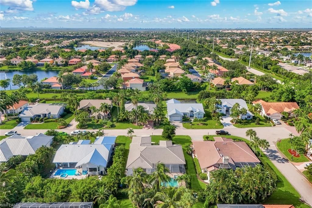 8748 S Lake Cir, Fort Myers, FL 33908 Photo