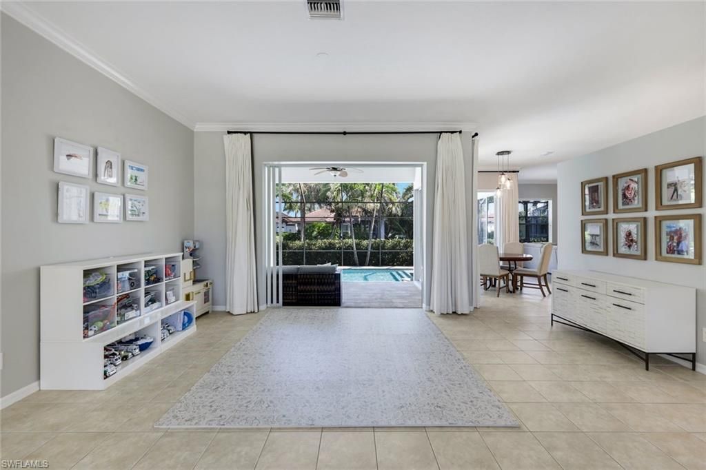 8748 S Lake Cir, Fort Myers, FL 33908 Photo