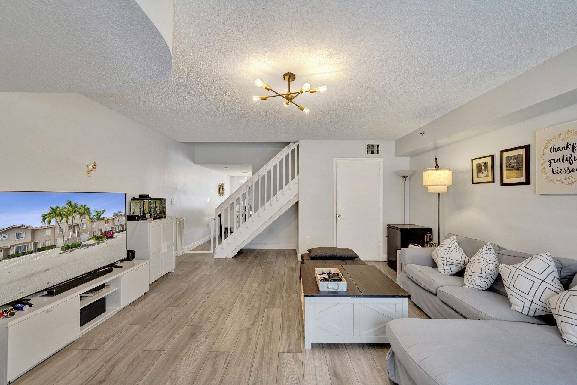 173 Riviera Circle, Weston, FL 33326 Photo