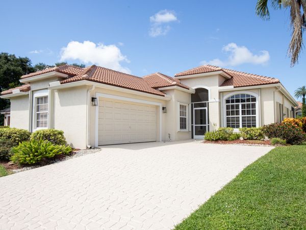 10881 LA SALINAS Circle, Boca Raton, FL 33428