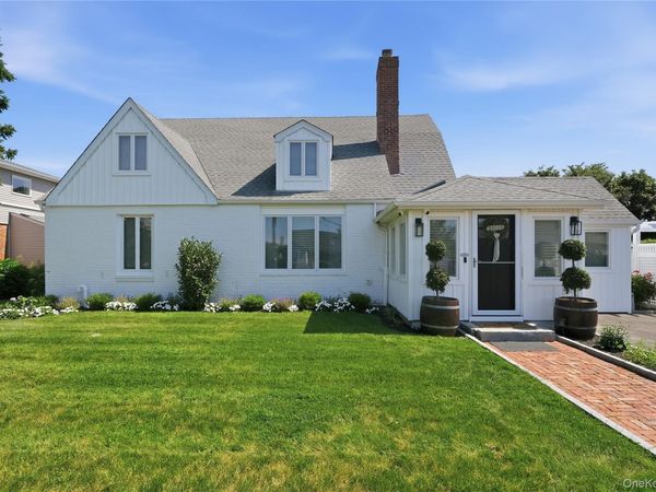 57 Girard Avenue, Bay Shore, NY 11706
