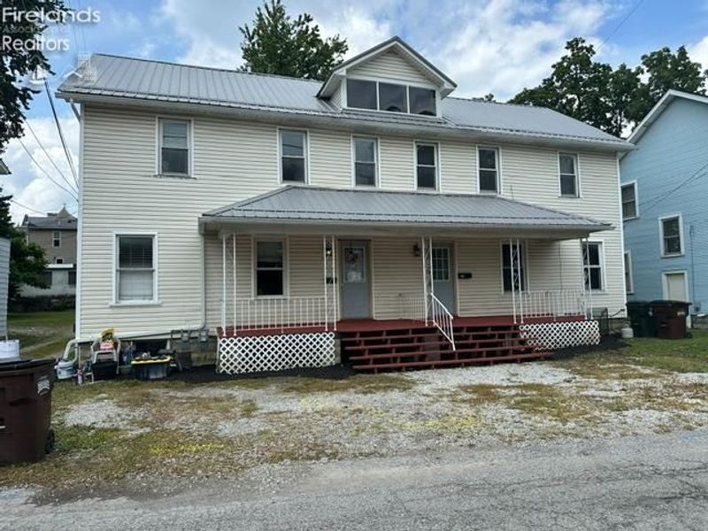 164 Benner Street, Tiffin, OH 44883 Photo 2