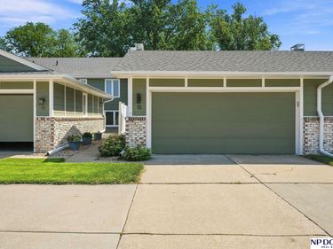 7420 South Street, Unit 15, Lincoln, NE 68506