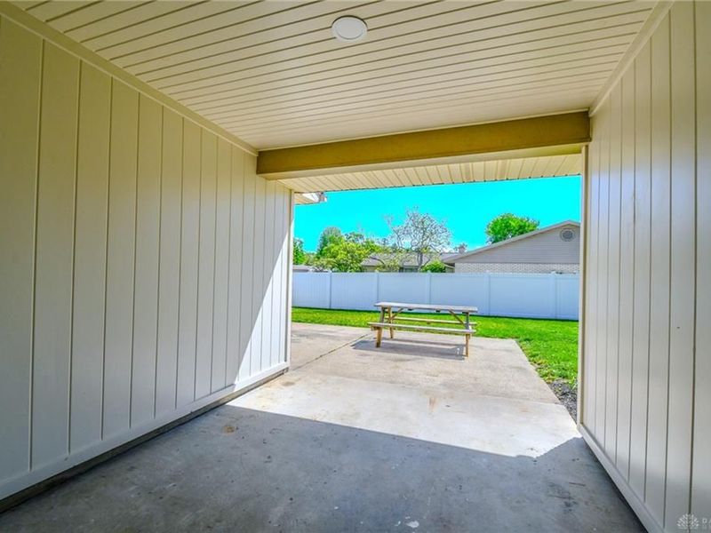 2276 Brookpark Drive, Kettering, OH 45440 Photo 11