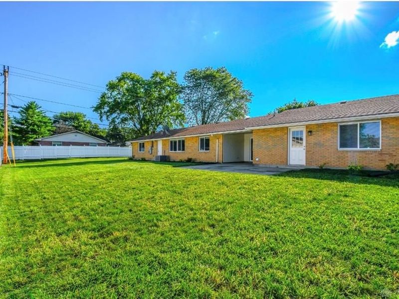 2276 Brookpark Drive, Kettering, OH 45440 Photo 8