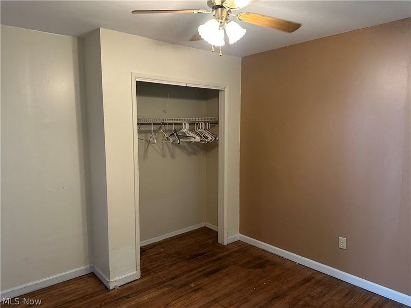 17448 Laurel Avenue, Lake Milton, OH 44429 Photo 11