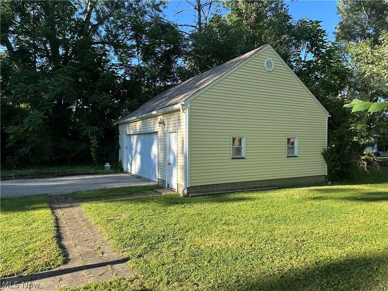 17448 Laurel Avenue, Lake Milton, OH 44429 Photo 19