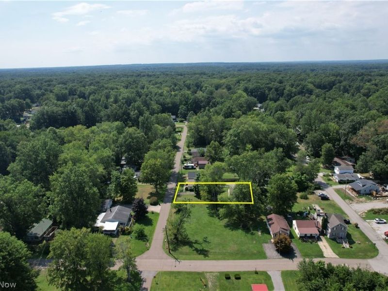 17448 Laurel Avenue, Lake Milton, OH 44429 Photo 22