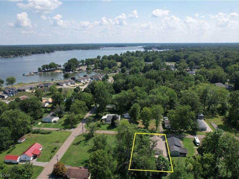 17448 Laurel Avenue, Lake Milton, OH 44429 Photo 24