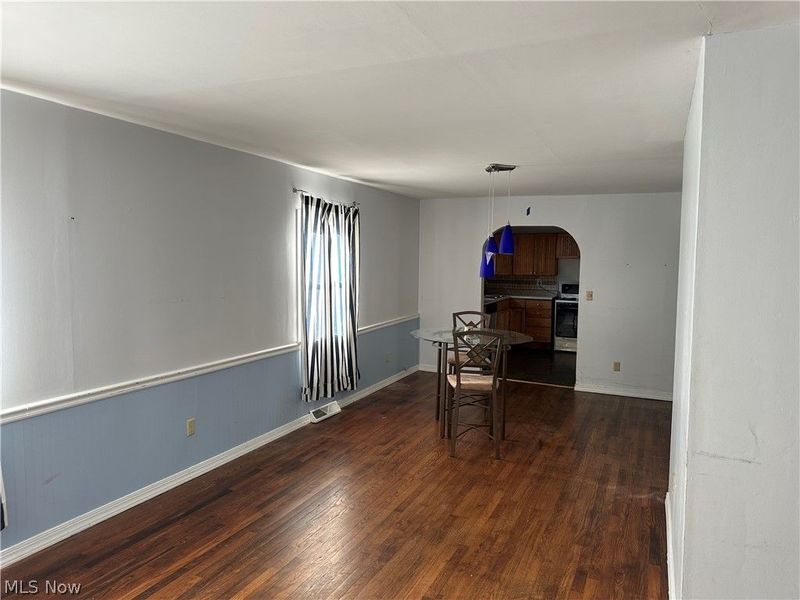 17448 Laurel Avenue, Lake Milton, OH 44429 Photo 7