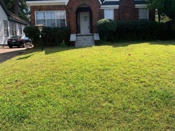 637 Linden, Shreveport, LA 71104
