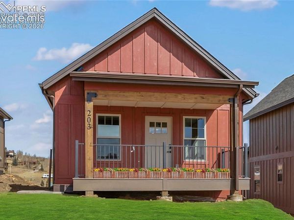 203 W Womack Avenue, Cripple Creek, CO 80813