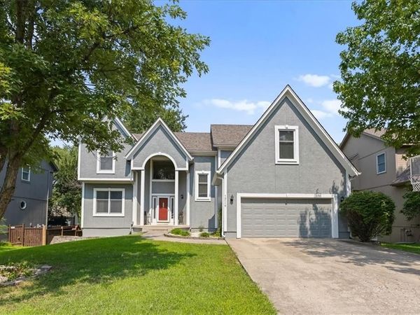 13119 S Hallet Court, Olathe, KS 66062