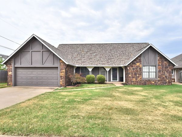 5004 S Spruce Drive , Sand Springs, OK 74063