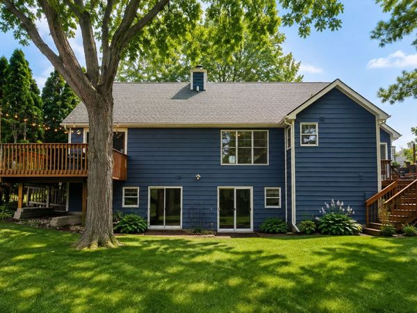 929 Alton Court , Winthrop Harbor, IL 60096