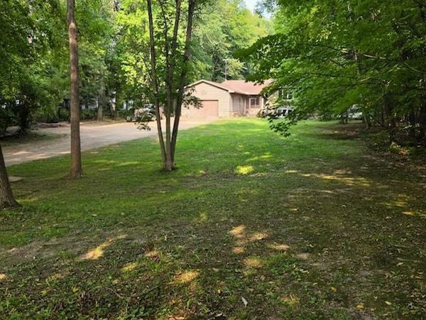 28957 Linden Avenue, Lindstrom, MN 55045